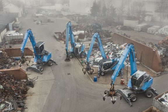 Fuchs | Blue Group